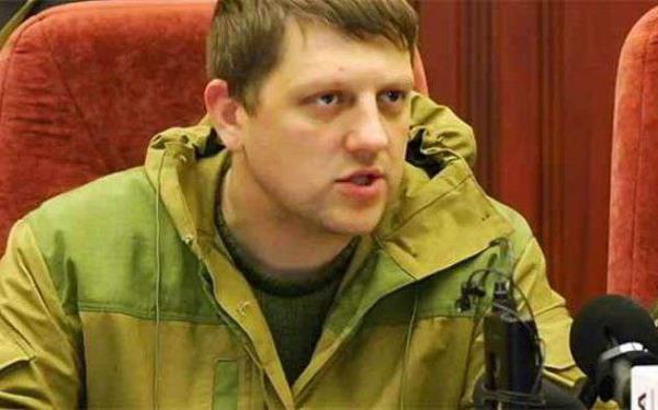 Сводка от НМ ЛНР 10 августа 2016 года. МЧС и пограничники ЛНР спасли упавшего с четырехметрового моста у Станицы пожилого мужчину Сводка от НМ ЛНР 10 августа 2016 года. МЧС и пограничники ЛНР спасли упавшего с четырехметрового моста у Станицы пожилого мужчину