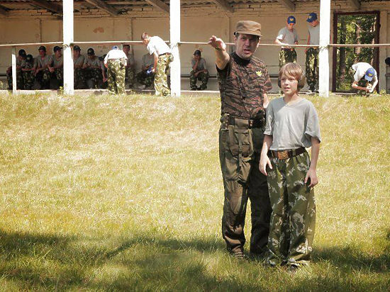 Киев запутался в собственных версиях истории с крымскими диверсантами. Киев запутался в собственных версиях истории с крымскими диверсантами.