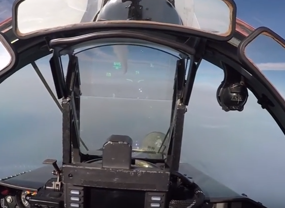 Воздушный бой из кабины истребителя МиГ-29