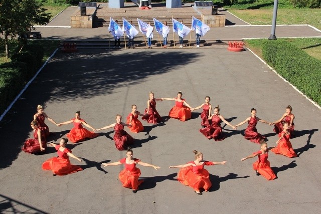 Митинг-реквием в память о жертвах украинской агрессии в пос. Тельмана и Алчевска