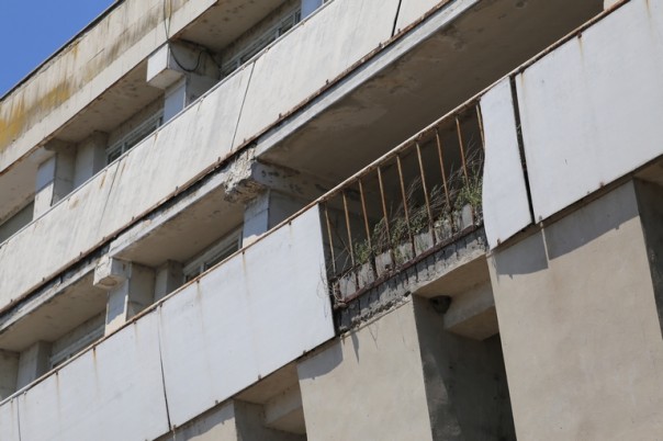 Некогда славный и крупнейшый речморвокзал Украины покрывается паутиной и зарастает травой Некогда славный и крупнейшый речморвокзал Украины покрывается паутиной и зарастает травой