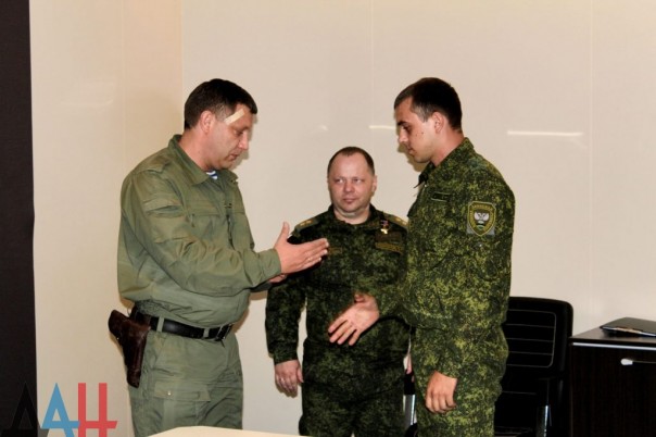 Сводка от МО ДНР 4 августа 2016 года. Из-за ошибки корректировщика ВСУ под Авдеевкой у укрофашистов более 20 убитых и раненых