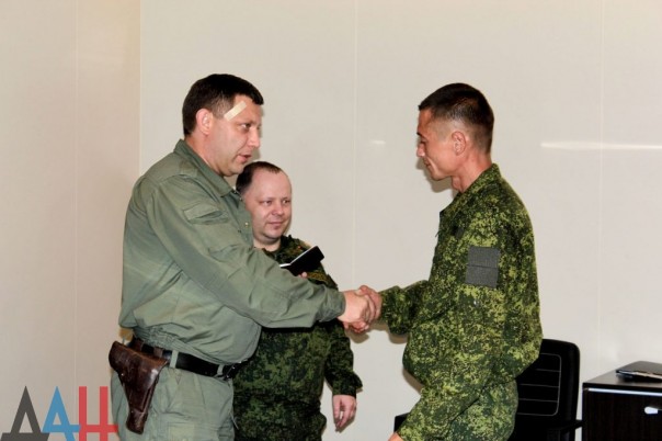 Сводка от МО ДНР 4 августа 2016 года. Из-за ошибки корректировщика ВСУ под Авдеевкой у укрофашистов более 20 убитых и раненых