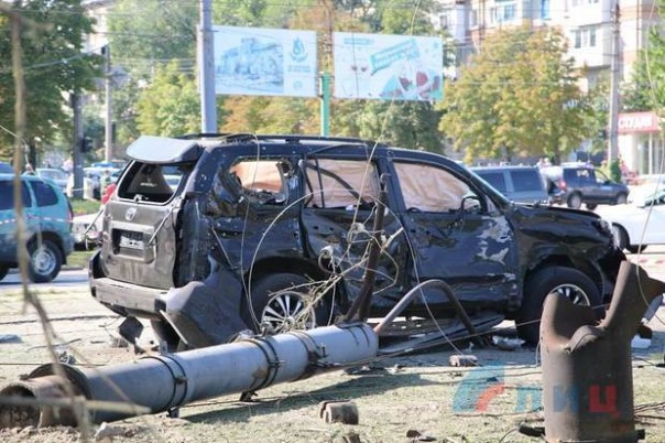 Кто стоит за покушением на Плотницкого?