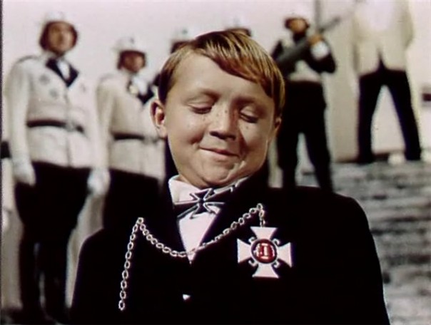 Соратники Навального: бочка варенья, ящик печенья и роковая женщина Соратники Навального: бочка варенья, ящик печенья и роковая женщина