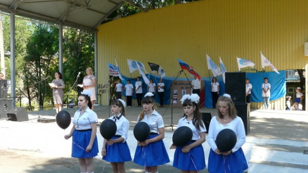 Сводка от НМ ЛНР 16 августа 2016 года. Бойцы ВСУ в зоне "АТО" воруют боеприпасы для продажи на "черном рынке"