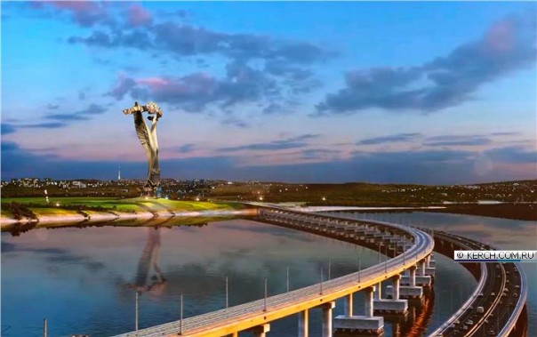 Проект стелы у Керченского Моста. Украина снова напряглась