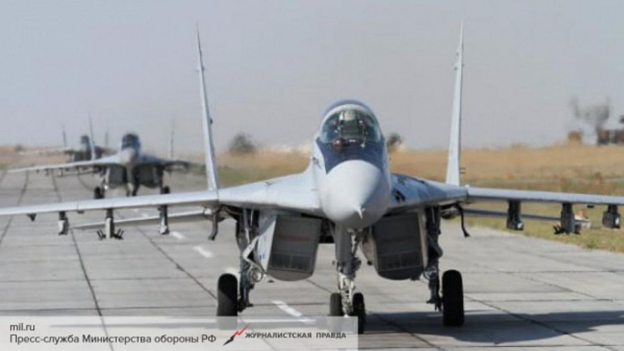 Снова «русские пришли», или Как министра обороны с должности снимали Снова «русские пришли», или Как министра обороны с должности снимали