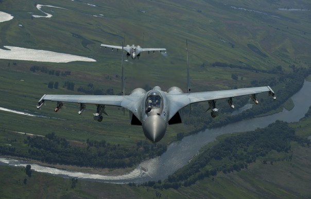 Су-34 - лучший бомбардировщик армии России по прозвищу "Утенок" Су-34 - лучший бомбардировщик армии России по прозвищу "Утенок"