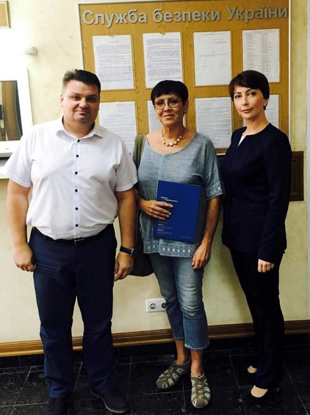 Мирослава Бердник вышла с допроса. Адвокатом Мирославы стала экс-министр юстиции Украины Мирослава Бердник вышла с допроса. Адвокатом Мирославы стала экс-министр юстиции Украины