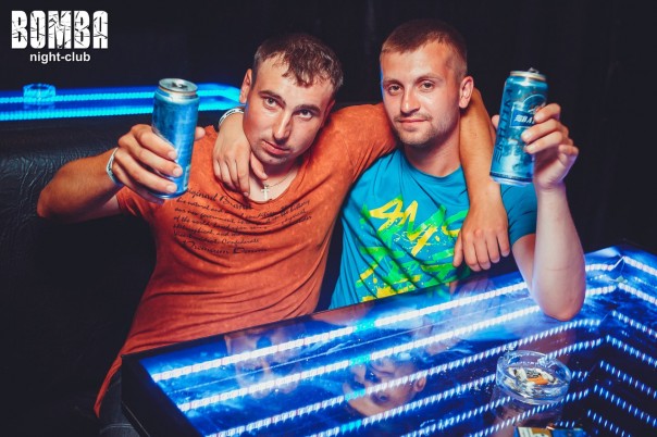 Night club "Бомба" (Тернополь) и его посетители (Не реклама) 18+ Night club "Бомба" (Тернополь) и его посетители (Не реклама) 18+