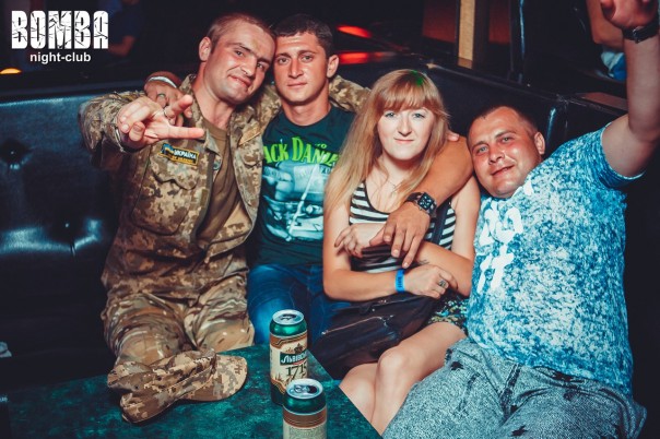 Night club "Бомба" (Тернополь) и его посетители (Не реклама) 18+ Night club "Бомба" (Тернополь) и его посетители (Не реклама) 18+