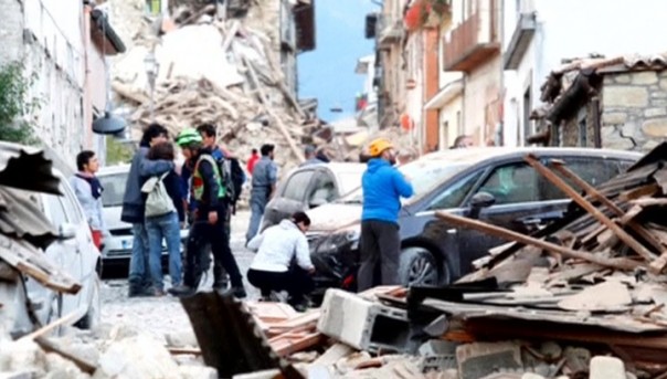 Землетрясения в Италии: погибли 73 человека Землетрясения в Италии: погибли 73 человека