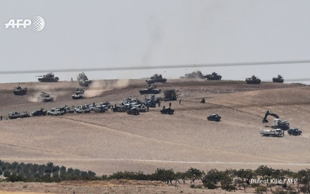 Джараблус пал | Военная обстановка под Алеппо | Подборка видео с Ближневосточного фронта 24.08.2016