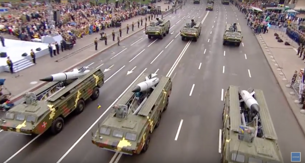 Порошенко и война