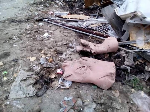 В Днепропетровске коммунальные службы снесли стихийный рынок “Шанхай” на улице Боброва В Днепропетровске коммунальные службы снесли стихийный рынок “Шанхай” на улице Боброва