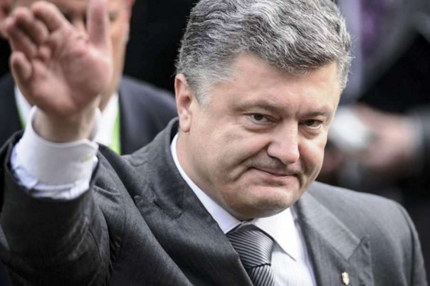Порошенко потребовал от своих “реформаторов” ускорить распродажу госсобственности
