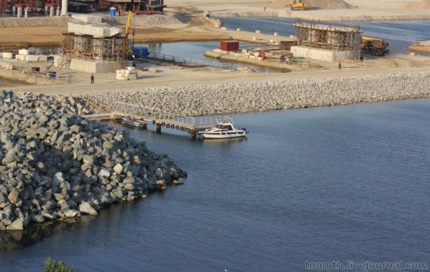 Киностудия "МосТфильм" представляет: Газовый мост в Крым. Стройка на керченском берегу Киностудия "МосТфильм" представляет: Газовый мост в Крым. Стройка на керченском берегу