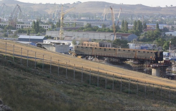 Киностудия "МосТфильм" представляет: Газовый мост в Крым. Стройка на керченском берегу Киностудия "МосТфильм" представляет: Газовый мост в Крым. Стройка на керченском берегу