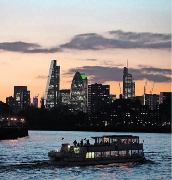 Польские танцы. Пропагандистское наступление Варшавы с целью охмурить лондонских банкиров в условиях пост-Брекзита.