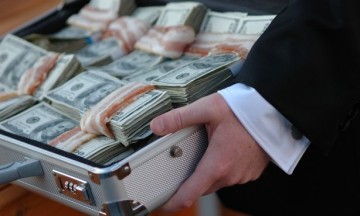 Киевские виртуозы умудрились под жестким контролем разворовать кредит МВФ