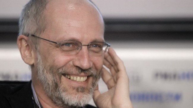 Каждый июль русские вывешивают рыбу (истории)