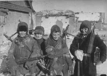 Храбрые подростки, защитившие родную деревню от фашистов