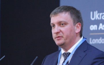 Политолог рассказал, зачем Украина подала иск на Россию в Гаагу