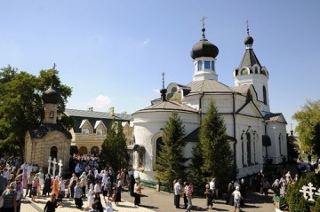 Старец Зосима: «Строго держитесь Русской Православной Церкви…»