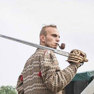 За поджог “Интера” задержаны “киборги” и прочие “герои АТО”: Националисты объявили мобилизацию За поджог “Интера” задержаны “киборги” и прочие “герои АТО”: Националисты объявили мобилизацию