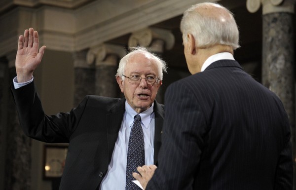 Кто следующий? Кричит заведующий. Кто следующий? Кричит заведующий.