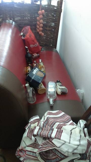 Голодные бунты: На Украине захватили супермаркет и ресторан ради еды