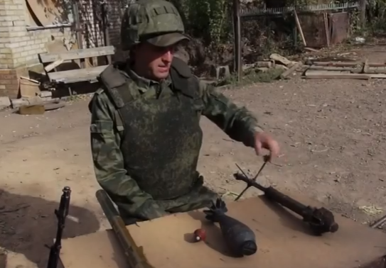 На линии фронта. Подборка видео из Новороссии 19-09-2016