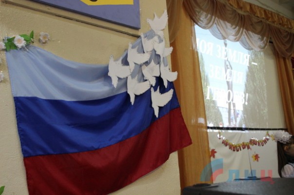 Сводка от НМ ЛНР 1 сентября 2016 года. Заявление Народной милиции по подрыву памятника в Луганске на День знаний Сводка от НМ ЛНР 1 сентября 2016 года. Заявление Народной милиции по подрыву памятника в Луганске на День знаний