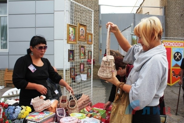 ВДНХ ЛНР-2016 завершила работу, показав на трех площадках все сферы хозяйства Республики | Экономический форум в ЛНР ВДНХ ЛНР-2016 завершила работу, показав на трех площадках все сферы хозяйства Республики | Экономический форум в ЛНР