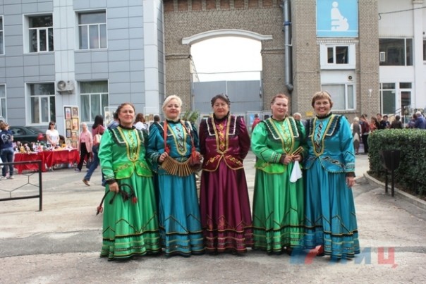 ВДНХ ЛНР-2016 завершила работу, показав на трех площадках все сферы хозяйства Республики | Экономический форум в ЛНР ВДНХ ЛНР-2016 завершила работу, показав на трех площадках все сферы хозяйства Республики | Экономический форум в ЛНР