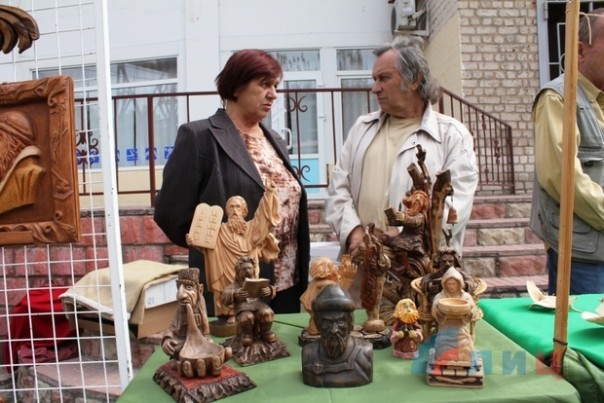 ВДНХ ЛНР-2016 завершила работу, показав на трех площадках все сферы хозяйства Республики | Экономический форум в ЛНР ВДНХ ЛНР-2016 завершила работу, показав на трех площадках все сферы хозяйства Республики | Экономический форум в ЛНР