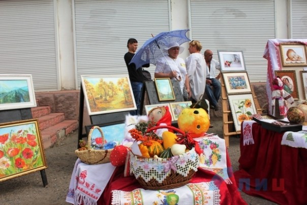 ВДНХ ЛНР-2016 завершила работу, показав на трех площадках все сферы хозяйства Республики | Экономический форум в ЛНР ВДНХ ЛНР-2016 завершила работу, показав на трех площадках все сферы хозяйства Республики | Экономический форум в ЛНР