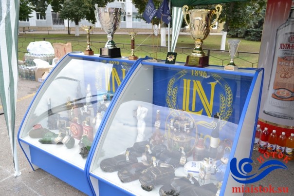 ВДНХ ЛНР-2016 завершила работу, показав на трех площадках все сферы хозяйства Республики | Экономический форум в ЛНР ВДНХ ЛНР-2016 завершила работу, показав на трех площадках все сферы хозяйства Республики | Экономический форум в ЛНР