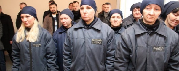 Никакой пощады слабому полу! Снайперша ДНР положила десять наших! – Рада отказалсь упразднить пожизненное для женщин