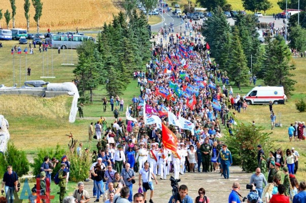 Сводка от МО ДНР 7 сентября 2016. Группа диверсантов ВСУ подорвалась на украинской мине при попытке пересечь линию фронта Сводка от МО ДНР 7 сентября 2016. Группа диверсантов ВСУ подорвалась на украинской мине при попытке пересечь линию фронта