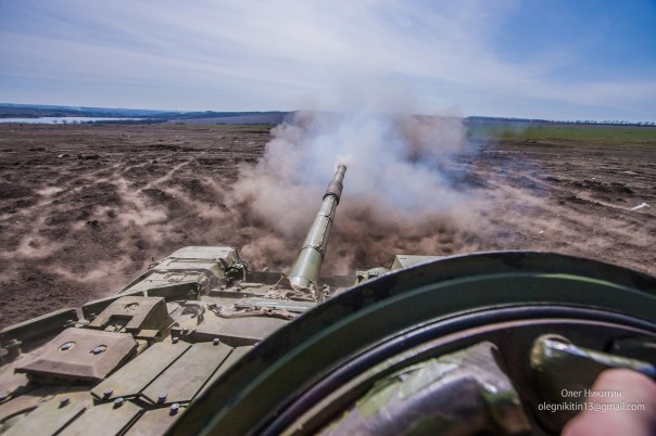 Сводка от МО ДНР 7 сентября 2016. Группа диверсантов ВСУ подорвалась на украинской мине при попытке пересечь линию фронта Сводка от МО ДНР 7 сентября 2016. Группа диверсантов ВСУ подорвалась на украинской мине при попытке пересечь линию фронта