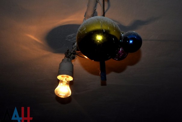 Сводка от МО ДНР 7 сентября 2016. Группа диверсантов ВСУ подорвалась на украинской мине при попытке пересечь линию фронта Сводка от МО ДНР 7 сентября 2016. Группа диверсантов ВСУ подорвалась на украинской мине при попытке пересечь линию фронта