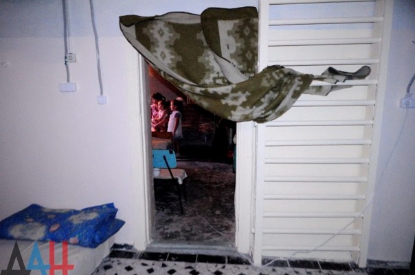 Сводка от МО ДНР 7 сентября 2016. Группа диверсантов ВСУ подорвалась на украинской мине при попытке пересечь линию фронта Сводка от МО ДНР 7 сентября 2016. Группа диверсантов ВСУ подорвалась на украинской мине при попытке пересечь линию фронта