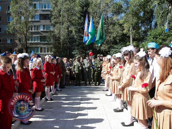 В Макеевке открыт памятник жителям города, убитым ВСУ В Макеевке открыт памятник жителям города, убитым ВСУ