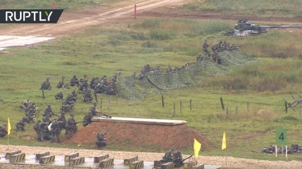 Историческая реконструкция в рамках форума «Армия-2016» — прямая трансляция