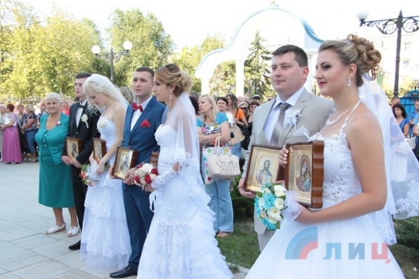 В Луганске отметили 221 годовщину города