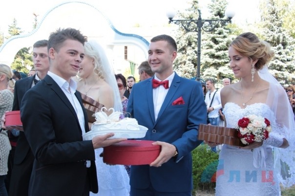 В Луганске отметили 221 годовщину города