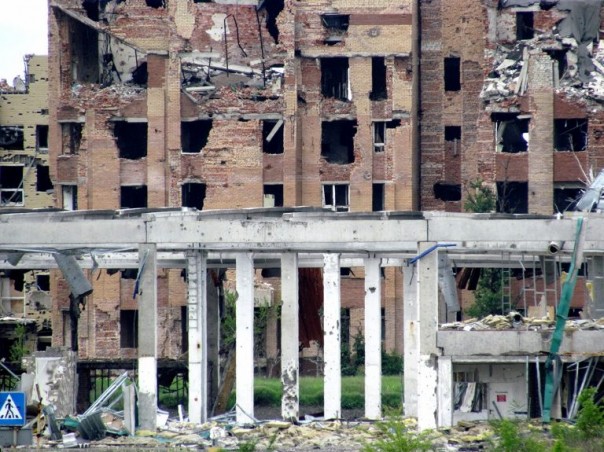 Сводка от МО ДНР 12 сентября 2016. В военном комиссариате Шахтерска произошел взрыв, ранен мирный житель, в Харцызске предотвратили диверсию, задержаны диверсанты