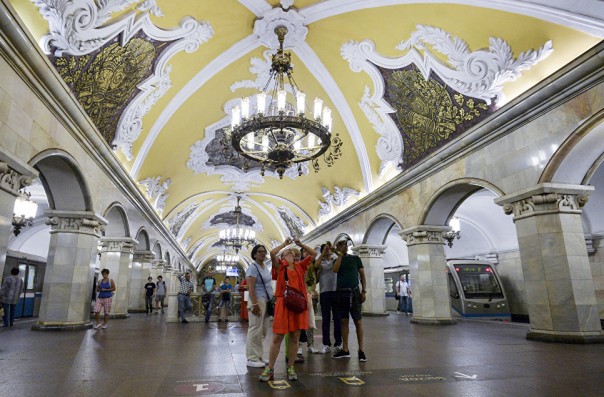 From Russia with love: иностранцы зачастили в Россию